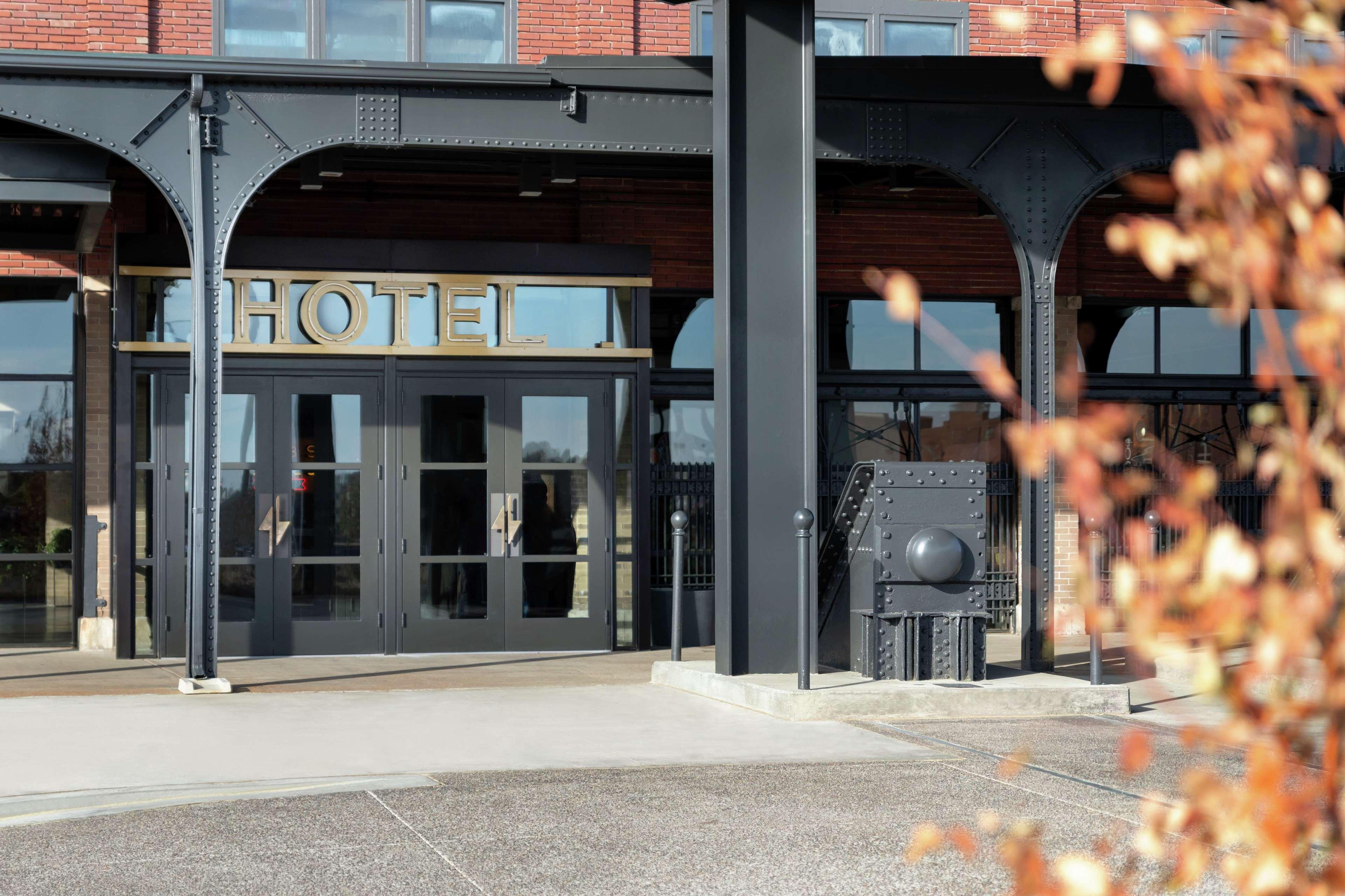 The Central Station Memphis, Curio Collection By Hilton Экстерьер фото