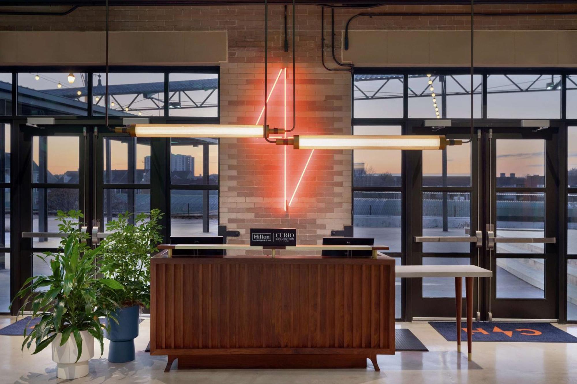 The Central Station Memphis, Curio Collection By Hilton Экстерьер фото